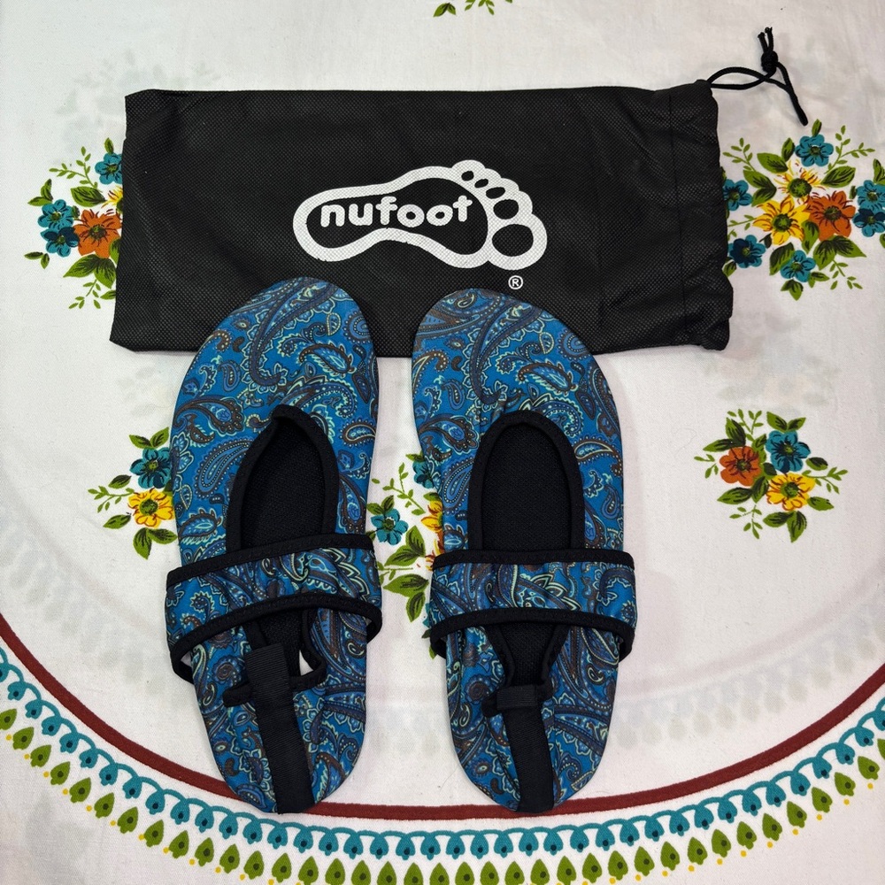 Nufoot Women’s Med 7-8 Soft Sided Shoes for Indoors/Outdoors Sports Yoga Travel